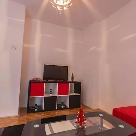 Of Pop Apartamento Belgrado